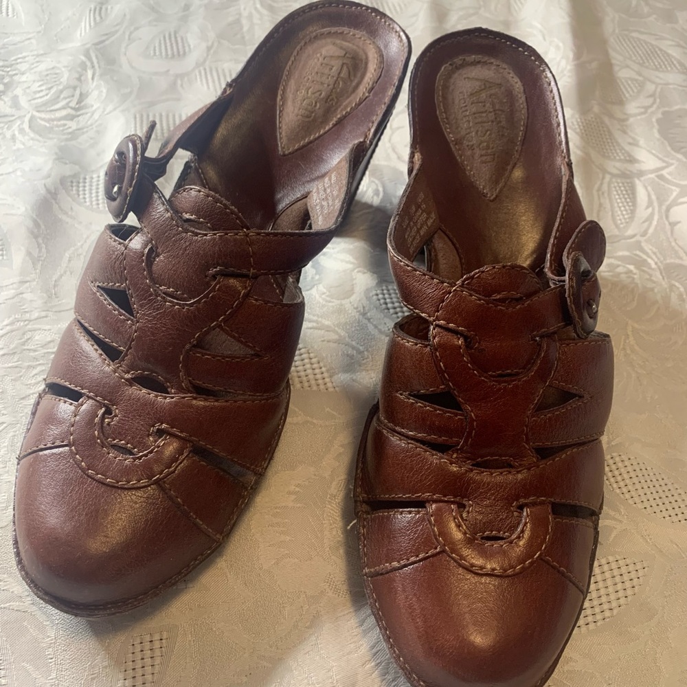 Leather heals